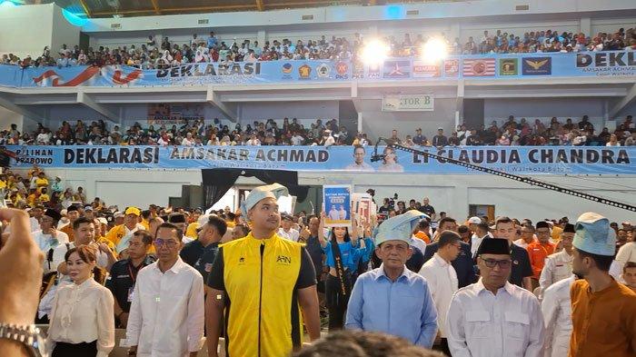 Rombongan Amsakar Li Claudia Disambut Kompang dan Barongsai di Sport Hall Batam