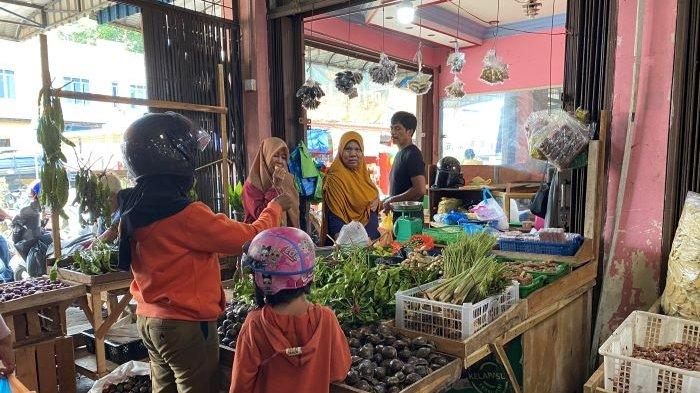 JELANG Natal dan Tahun Baru 2023, Harga Cabai dan Ayam Potong di Tanjungpinang Naik