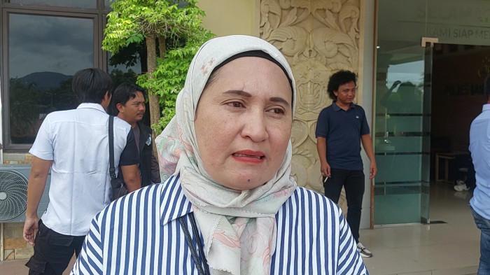 Tangis Elsi Pecah Saat Tatap Pembunuh Ayahnya, Hukum Mati Mereka