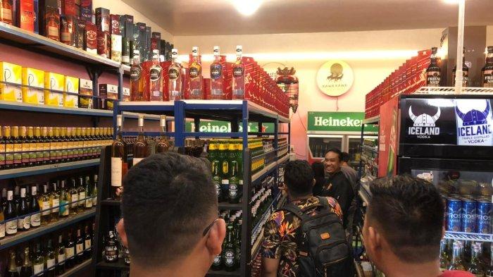 RATUSAN Botol Minuman Keras Disita saat Operasi Pekat Seligi 2023 di Batam