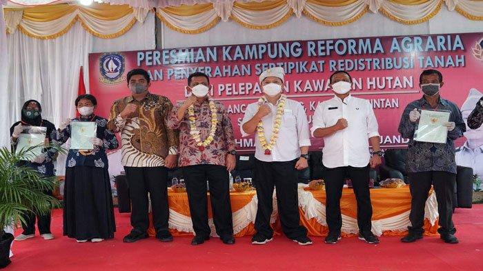 Wakil Menteri ATR Resmikan Desa Lancang Kuning Bintan Jadi Kampung Reforma Agraria