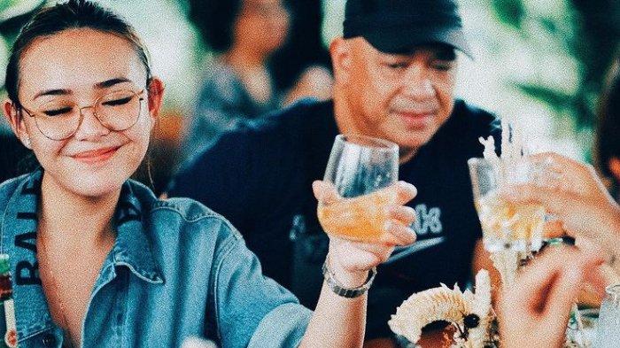 4 Jaket Amanda Manopo, Paling Mahal Jaket Kulit Rp 75 Jutaan