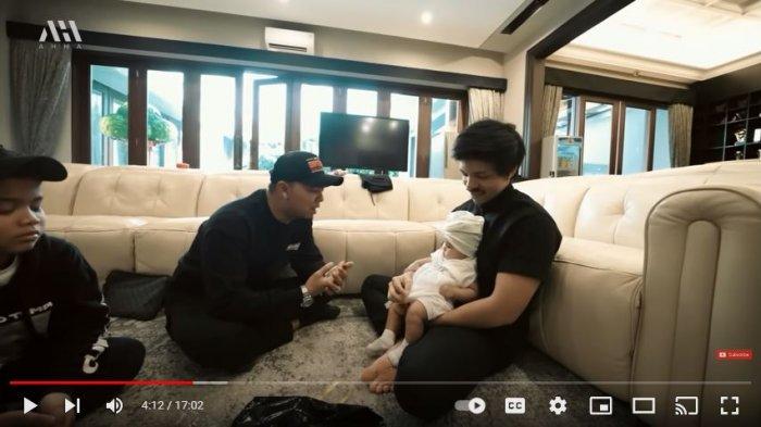 Ameena Anak Atta Halilintar Pakai Turban saat Bertemu dan Didoakan Ustaz Lukman