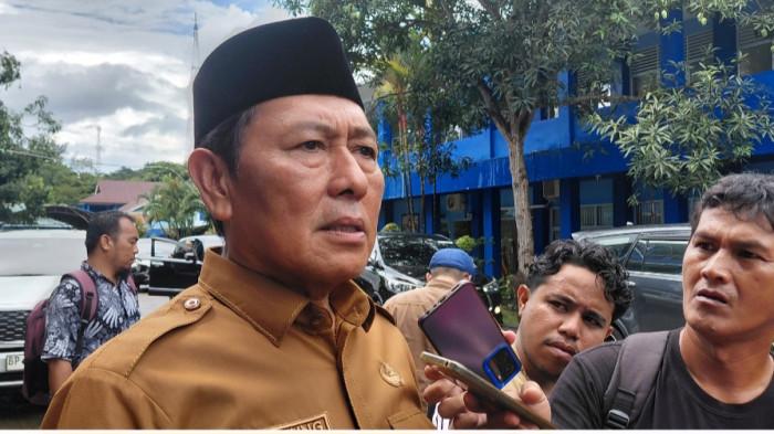 KADISDIK KEPRI - Kepala Dinas Pendidikan Provinsi Kepulauan Riau (Kadisdik Kepri), Andi Agung saat ditemui di Batam, Selasa (12/5/2026). Dinas Pendidikan Provinsi Kepulauan Riau (Disdik Kepri) memastikan sistem pembelajaran dua shift yang selama ini masih diterapkan di sejumlah sekolah di Kota Batam, Provinsi Kepulauan Riau (Kepri) akan berakhir pada tahun ajaran 2026/2027.