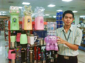 Grand Store Berikan Voucer Belanja Rp 20 ribu