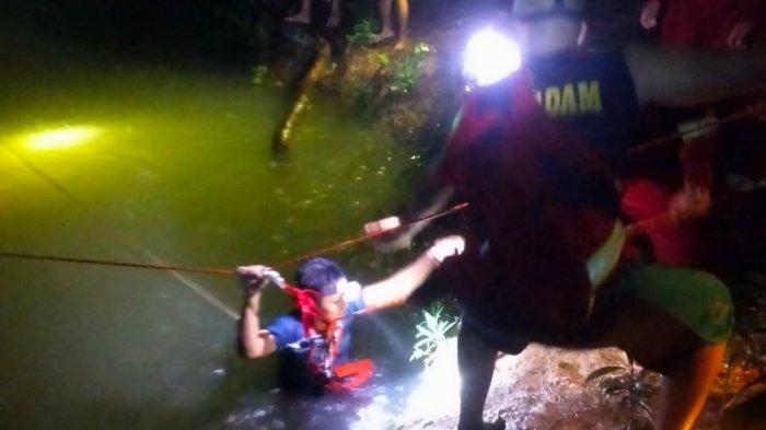 Evakuasi Dramatis 7 Pemuda Terjebak saat Kemah di Lingga, Hujan Deras Buat Sungai Meluap