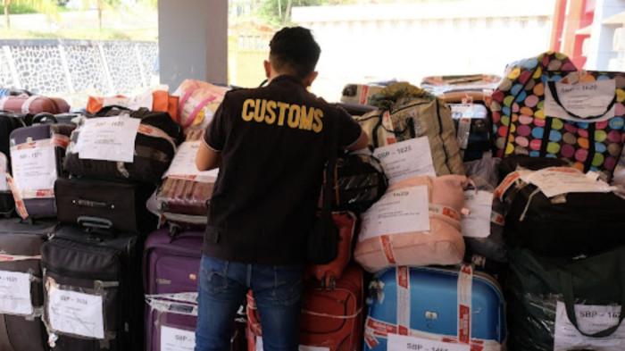 BALPRES DI BATAM - Penindakan balpres oleh Bea Cukai Batam