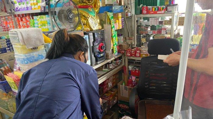 Bea Cukai Karimun Datangi Sejumlah Toko, Temukan Ribuan Rokok Tak Bercukai