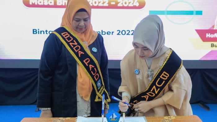 Bunda PAUD Kepri Kukuhkan Hafizha Ramadhani Putri Jadi Bunda PAUD Bintan