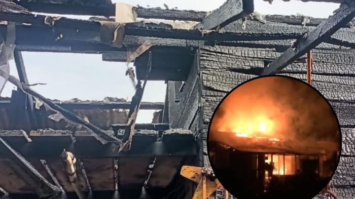 Dini Hari Mencekam di Serasan Timur, Dapur Warga Natuna Terbakar Diduga Korsleting Listrik