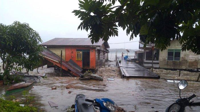Cuaca Ekstrem di Lingga Hantam Desa Penuba, Puluhan Rumah Rusak