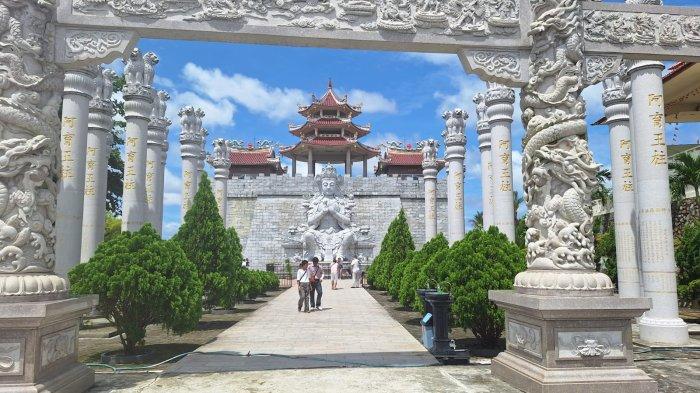 Patung 1000 di Vihara Ksitigarbha Bodhisattva Tanjungpinang Kepri Magnet Buat Wisman