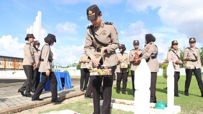 Sambut Hari Jadi ke-76 Polwan dan Kenang Jasa Pahlawan, Polresta Barelang Ziarah di TMP Batuaji