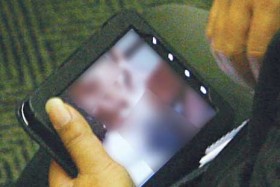 'Kecanduan' Film Porno Bisa Menurunkan Daya Pikir Loh...