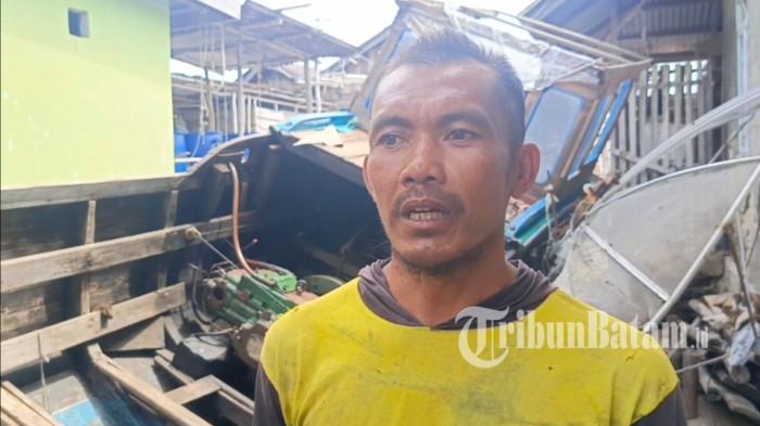 Insiden kecelakaan laut dialami Ja'far, seorang nelayan asal Berjung, Desa Batu Belubang, Kecamatan Bakung Serumpun, Kabupaten Lingga, Provinsi Kepulauan Riau, Minggu (25/1/2026) pagi.