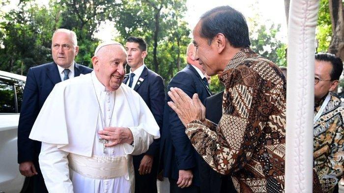 Keinginan Menyentuh Paus Fransiskus sebelum Wafat, Minta Upacara Pemakaman Paling Sederhana