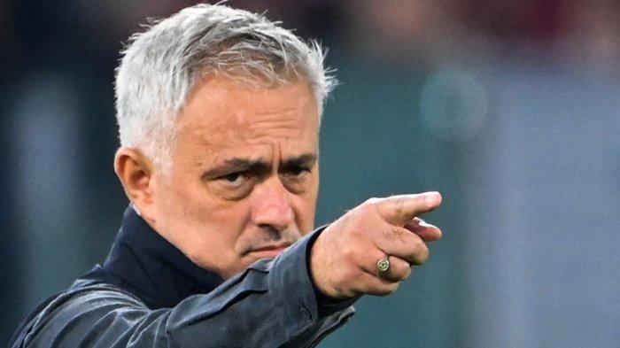 AS Roma Menang vs Torino, Jose Mourinho: Kami Ingin Berpikir Seperti Tim Hebat