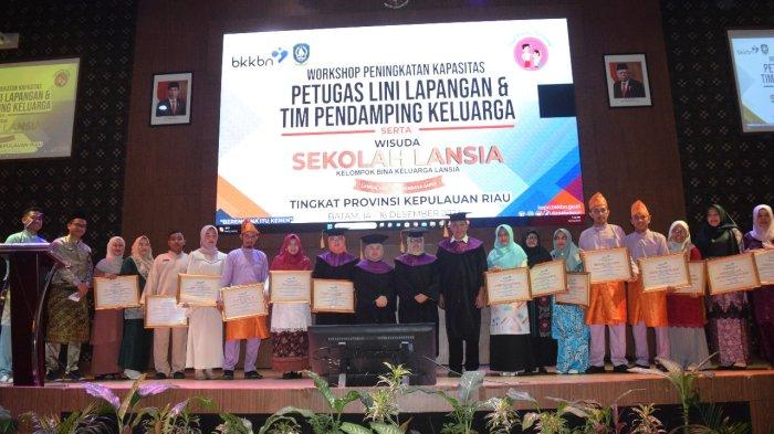 BKKBN Kepri Gelar Workshop dan Wisuda Sekolah Lansia