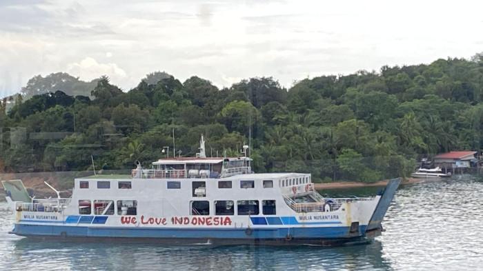 Kapal Roro Rute Tanjung Balai Masuk Lintasan, Penumpang Senang Akhirnya Bisa Seberangkan Motor