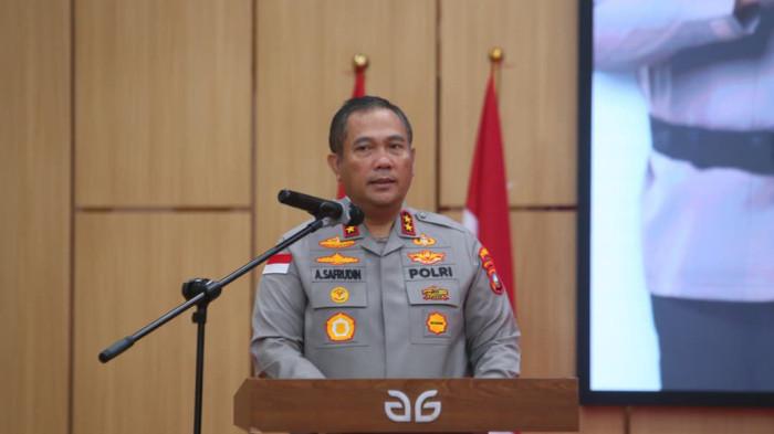 POLDA KEPRI - Kapolda Kepri, Irjen Pol Asep Safrudin, S.I.K., M.H saat rapat kerja teknis (rakernis) bidang TIK dalam memperkuat benteng siber Polda di aGlow Harbourbay Hotel, Kota Batam, Provinsi Kepulauan Riau (Kepri), Selasa (26/5/2026).