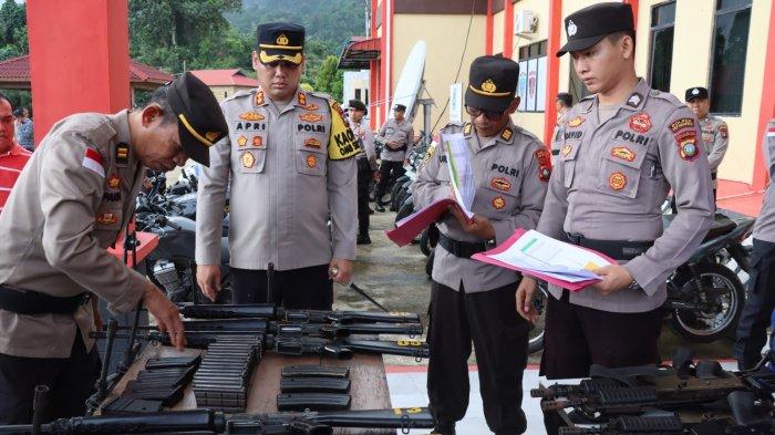 Kapolres Anambas AKBP Apri Fajar Hermanto Cek Langsung Senpi dan Kendaraan Anggota