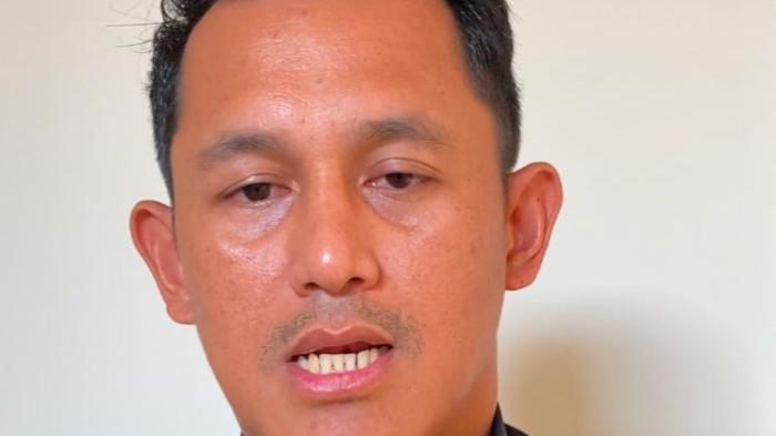 BERI KETERANGAN - Kasubdit Tipidter Ditreskrimsus Polda Kepri AKBP Dharma Negara sebut modus pemain BBM subsidi