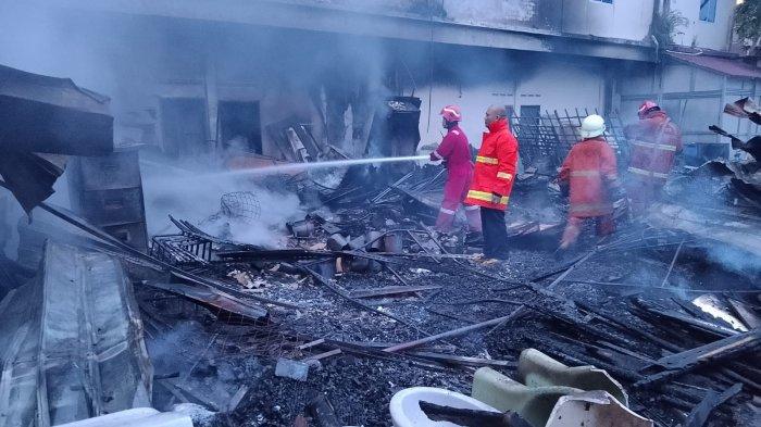 Kebakaran di Tanjungpinang Hanguskan Ruko, Kerugian Ditaksir Miliaran Rupiah