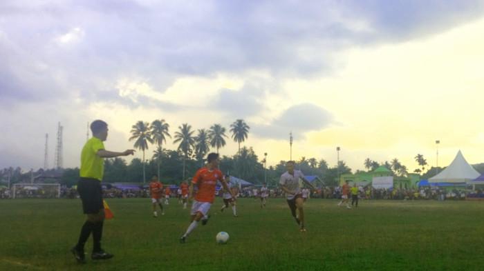 P2KR FC Juara Piala Bupati Natuna 2025 Setelah Menang Adu Penalti Lawan Pulau Seluan FC