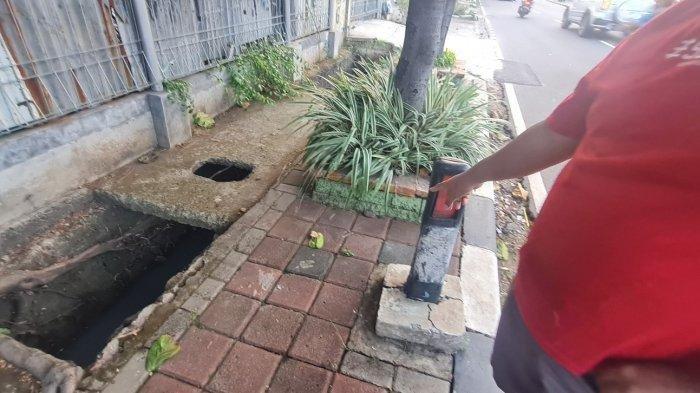 Kecelakaan di Jakarta, Pemotor Tewas Setelah Tabrak Trotoar