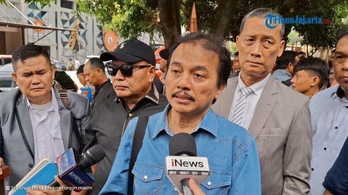 Roy Suryo Cs Diduga Sebar Tuduhan Palsu dan Manipulasi, Kini Jadi Tersangka Kasus Ijazah Jokowi