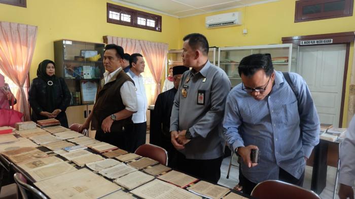 Menko Kumham Imipas Yusril Ihza Mahendra Ziarah ke Pulau Penyengat
