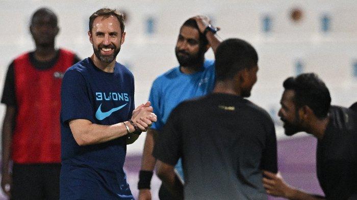 Jelang Inggris vs Iran, Gareth Southgate Bagi-Bagi Tiket Nonton Pertandingan