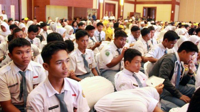 Penyediaan Seragam Sekolah Bagi Peserta Didik SMAN dan SMKN Se-Prov Kepri Masih Terus Berproses