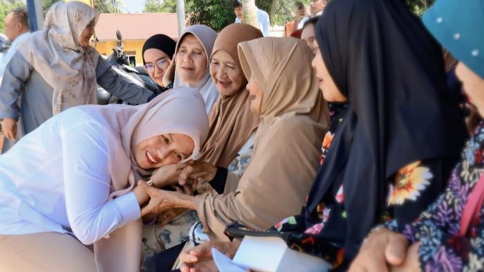 Petani di Bintan Ucap Syukur Harga Pupuk Subsidi Turun Hingga 20 Persen