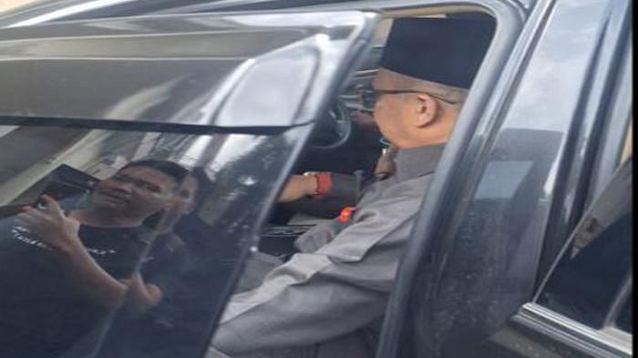 Sekwan DPRD Tanjungpinang Lari Hindari Wartawan, Pilih Bungkam Setelah Polda Kepri Memeriksanya