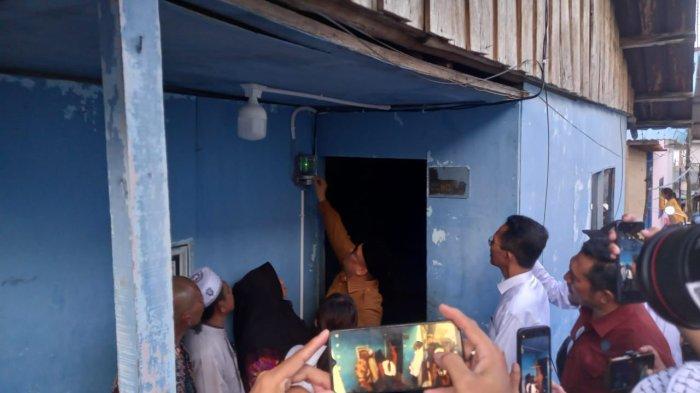 Warga Kampung Bagan Batam Akhirnya Nikmati Listrik 24 Jam Setelah Lama Menunggu