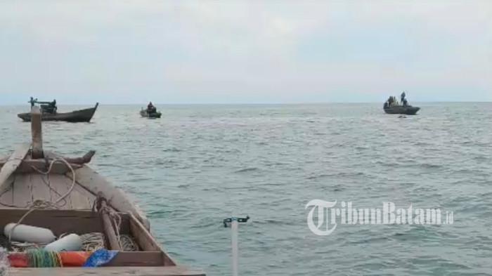 Warga Tunggu Tim SAR Datang ke Lokasi Penemuan Mayat di Pulau Lalang Lingga Sebelum Dievakuasi