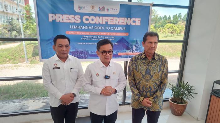 Gubernur Lemhannas Ajak Generasi Muda Bangun Ketahanan Nasional Lewat Inovasi dan Pariwisata