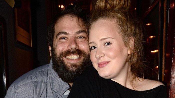 Memutuskan Berpisah, Penyanyi Adele dan Suaminya Simon Konecki Sepakat Merawat Anak Bersama