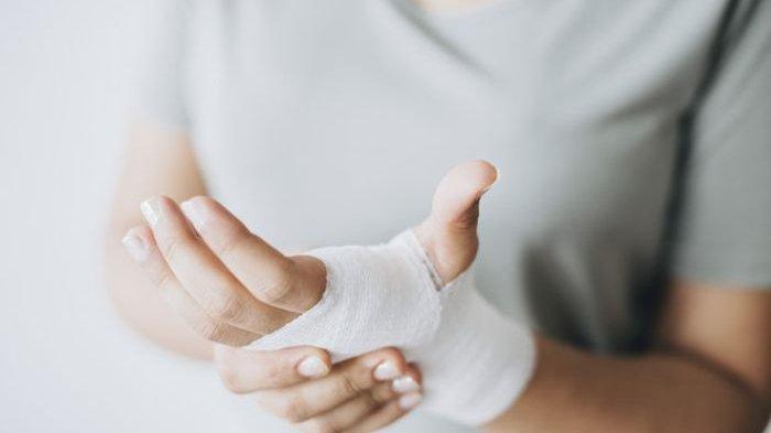 Cara Merawat Luka yang tak Kunjung Sembuh dengan 5 Teknik Perawatan  Alami Ini