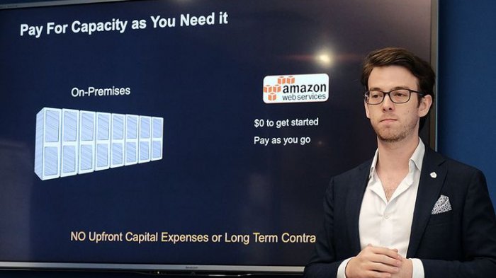 KEREN! Amazon Pamer Speaker yang Bisa Diperintah Baca Wikipedia