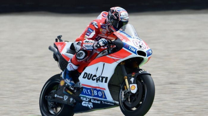Gara-gara Kesalahan Fatal Ini, Andrea Dovisioso Libas Marc Marquez! Begini Kejadiannya!