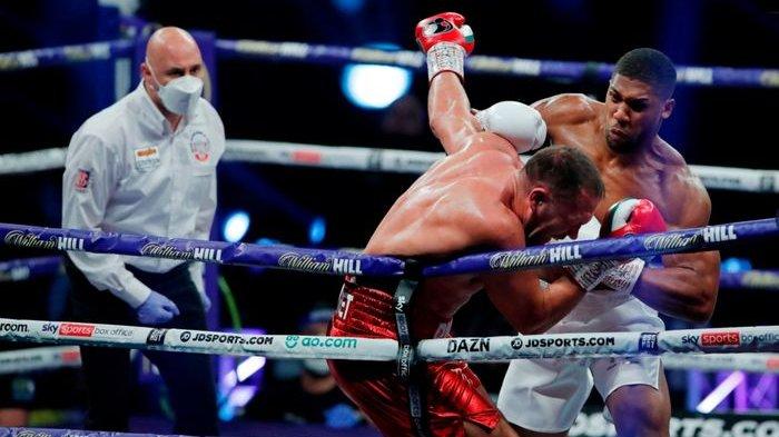 Anthony Joshua Aniaya Kubrat Pulev Hampir di Semua Ronde, Tyson Fury Mencuat Jadi Lawan Berikutnya