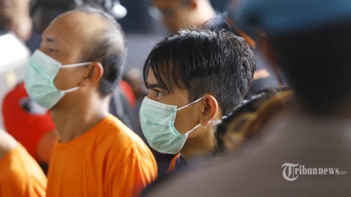 Dijanjikan Dapat Pekerjaan, Aris Idol Ngaku Dijebak Artis A Pakai Narkoba