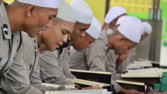 Sehari Mengaji 2 Juz Sehari, 81 Bintara Baru Khatam Al Quran, Polda Kepri Bakal Potong Kambing