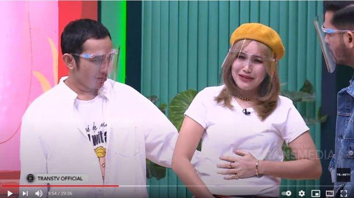 Bertahun-tahun Bersama, Ayu Ting Ting Malah Sebut Krizna Penjilat, Sindir Omongan Asisten