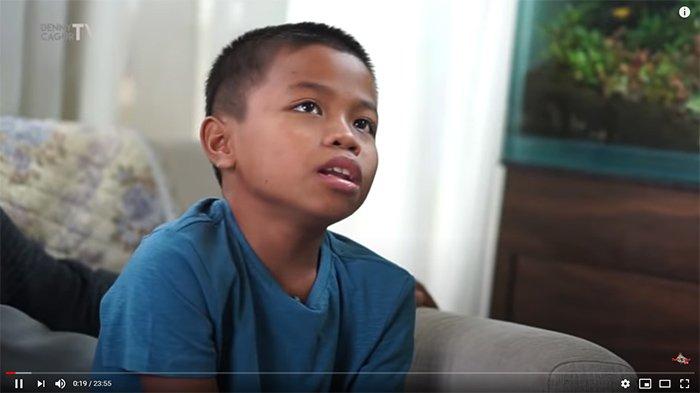 Curhat Bocah Viral Alwi Setelah Ramai Job di TV dan Youtube, Akui Betah di Jakarta Jika Ada Sang Ibu