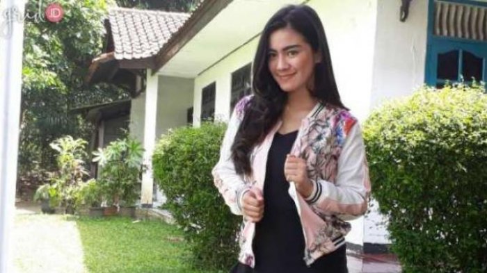 Acara Dahsyat Masih Banjir Kecaman. Artis Cantik Ini Akhirnya Bikin Video: Minta Maaf!