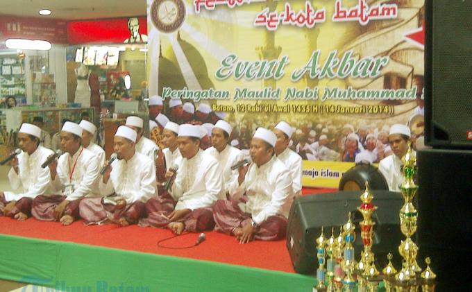 Semarak Festival Hadrah Al Banzaji untuk Peringati Maulid Nabi