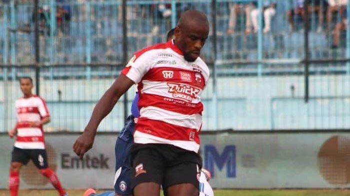 Hasil Madura United vs Borneo Shopee. Babak Pertama, Tuan Rumah Unggul 2 Gol